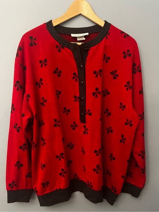 Cd Daniels Sweaters - Vintage CD Daniels Henley Sweater